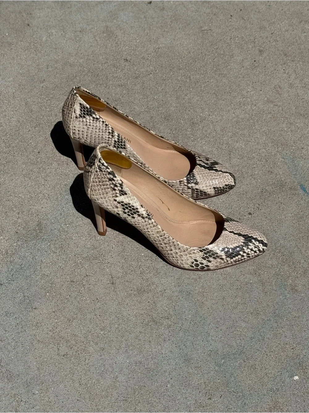 ANTONIO MELANI Beige and Black Leather Snakeskin Round Toe Pumps 6